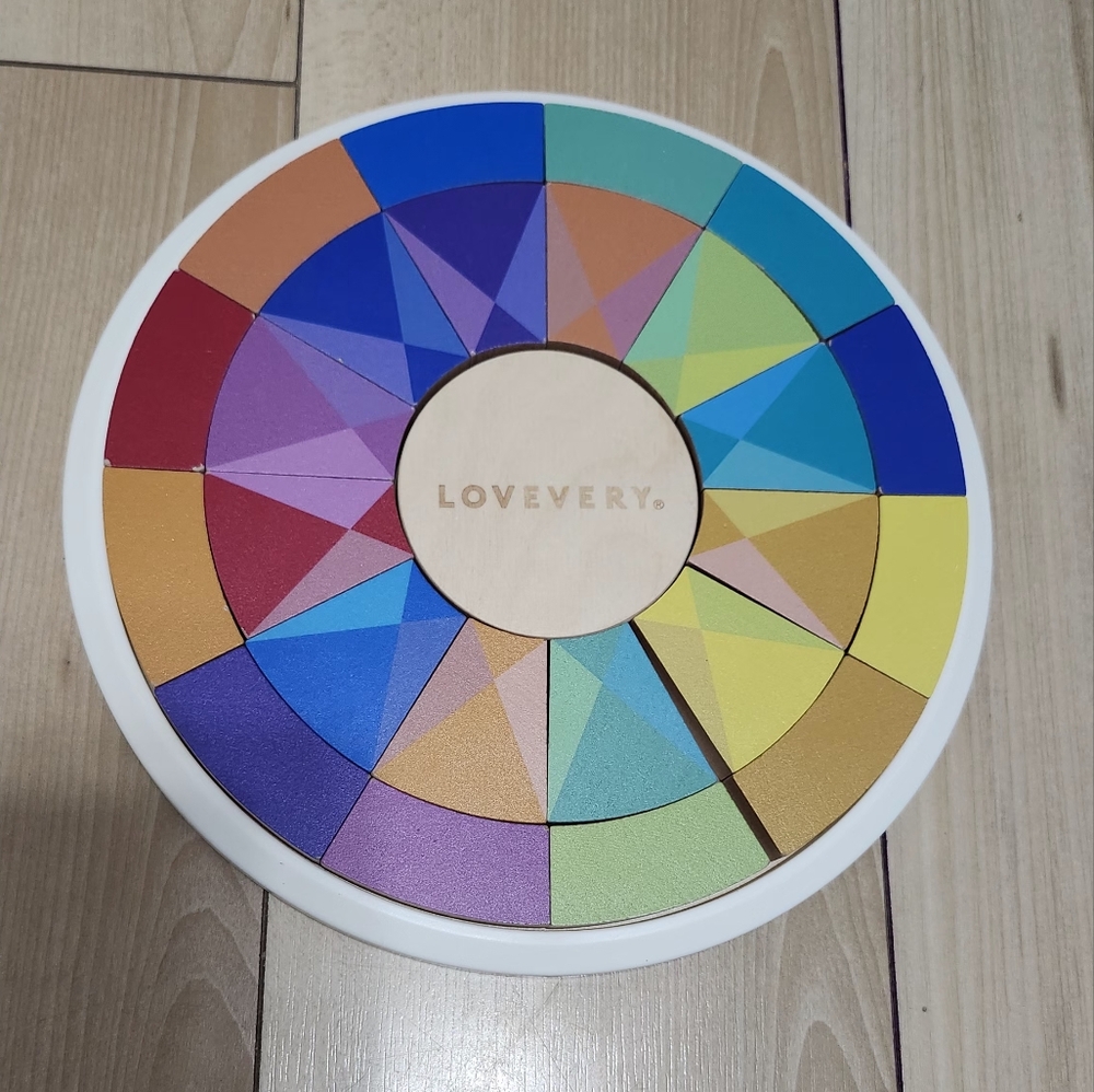 Lovevery Wooden color theory  Puzzle
